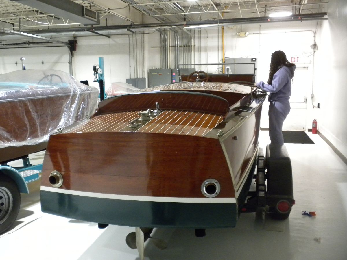 1929 24' Chris Craft Triple Cockpit Runabout