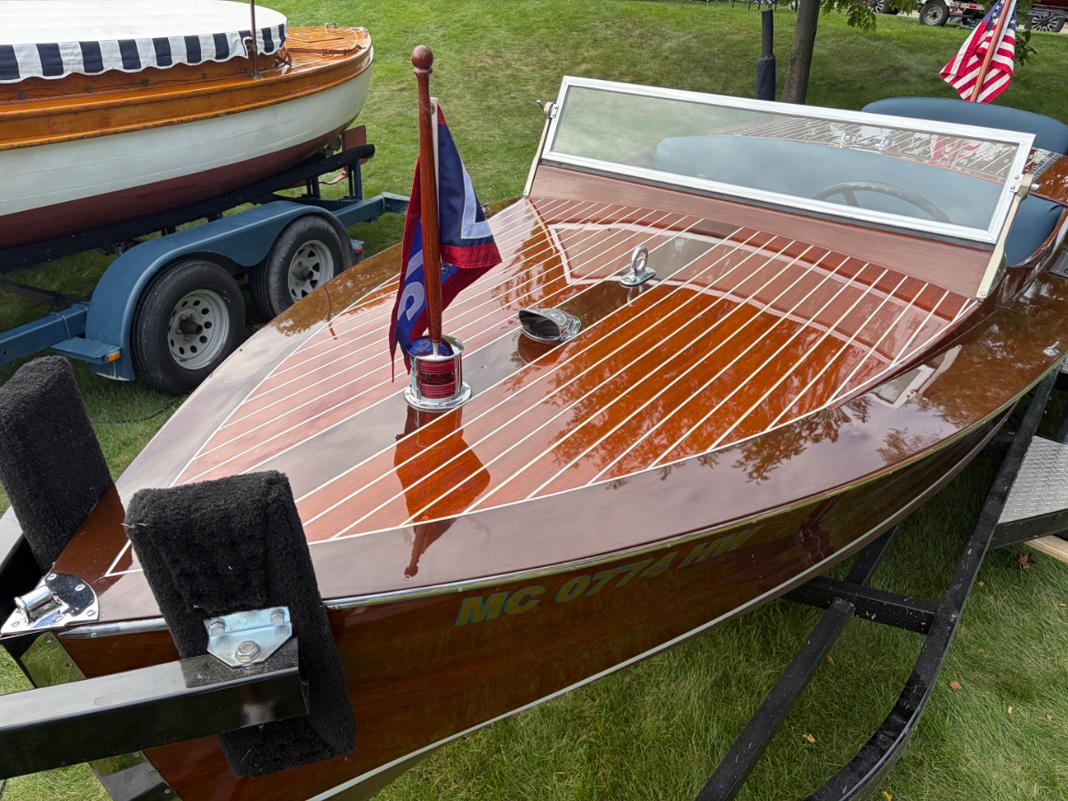 1930 Chris Craft Model 99 Runabout - image 4