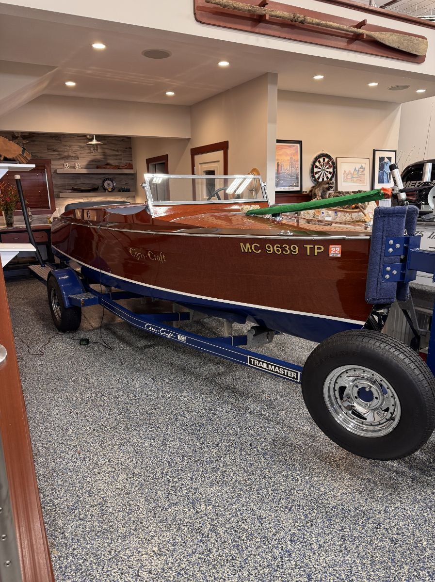 1930 Chris Craft Split Cockpit Runabout  Runabouts - 17.0ft Inboard in Grand Rapids, MI