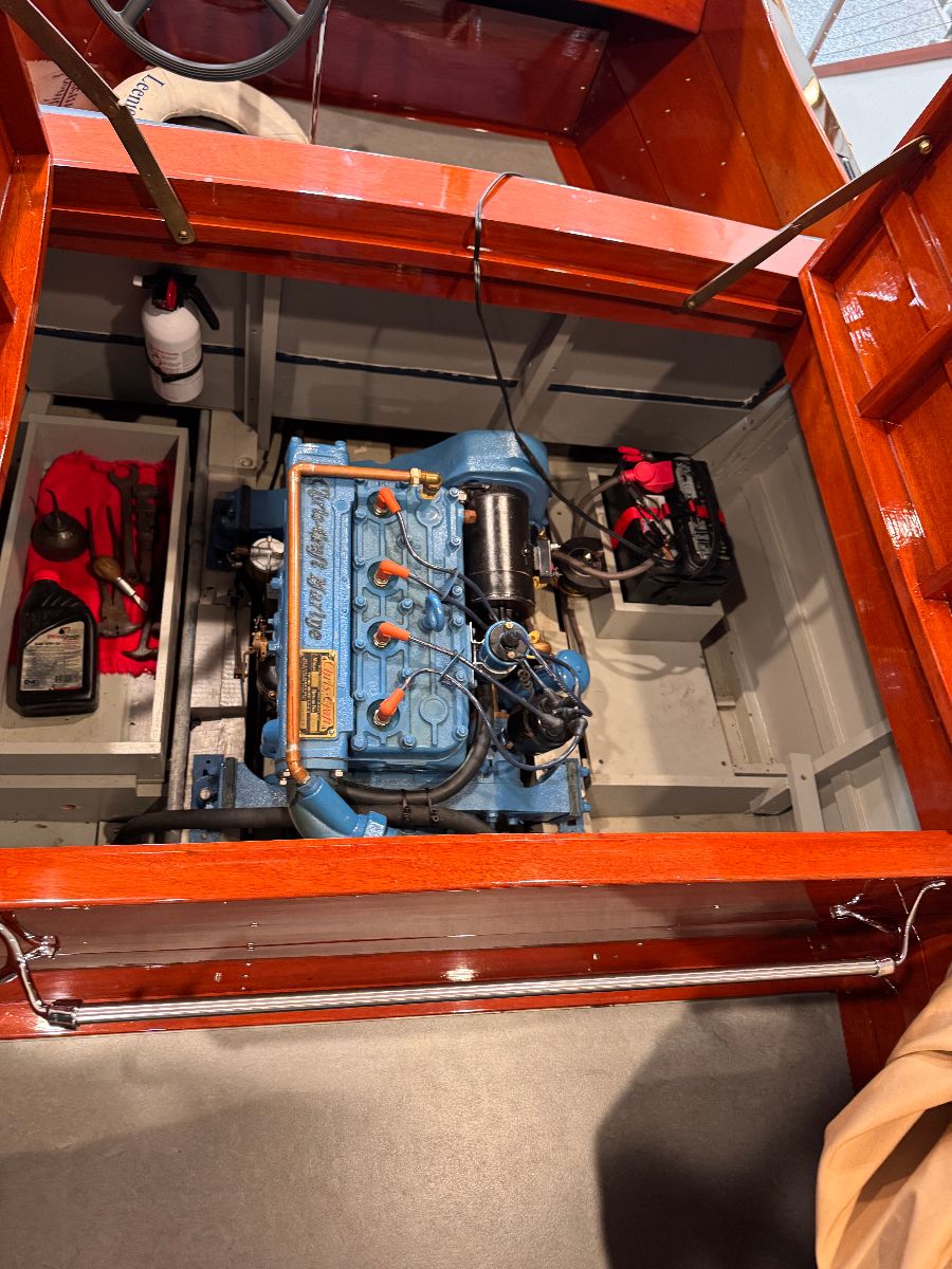 1930 Chris Craft Split Cockpit Runabout  - image 7
