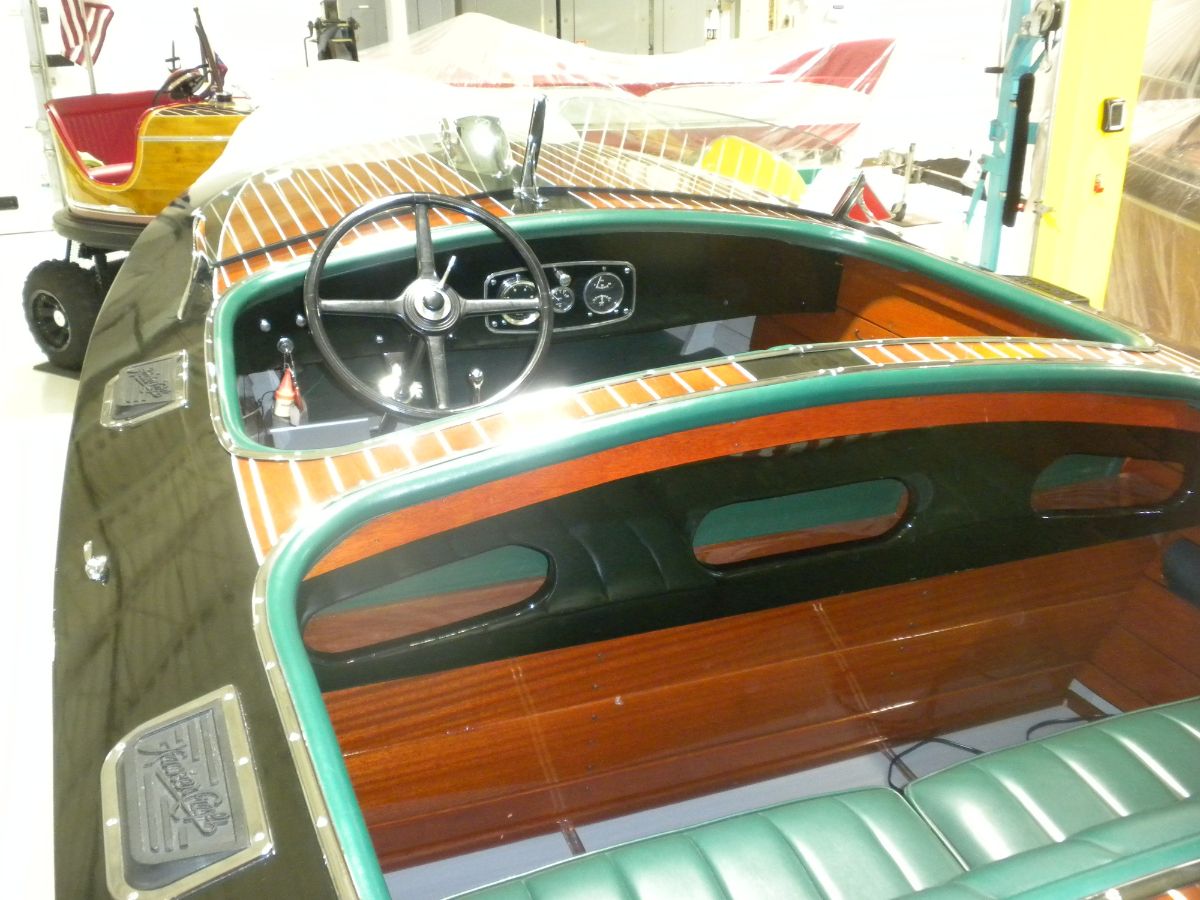 1934 23' 6" Hacker Utility