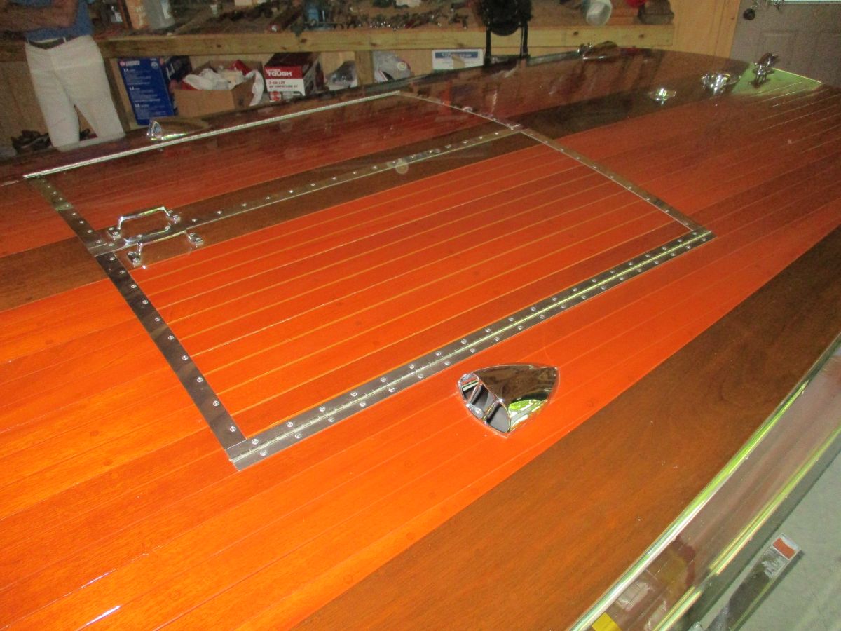 1935 Hacker Runabout - image 3