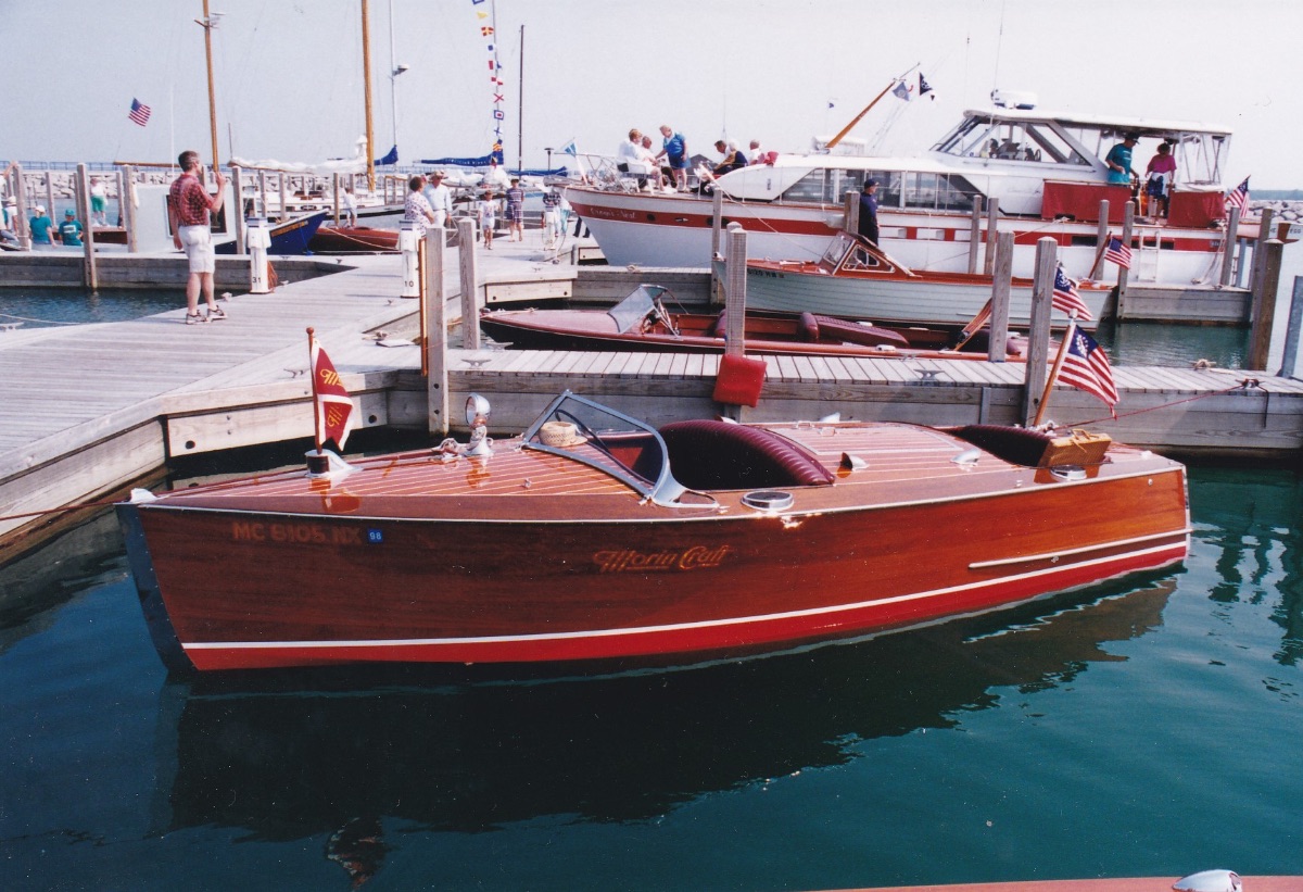 1938 Custom Runabout Runabouts - 14.8ft Inboard in Holland, Michigan