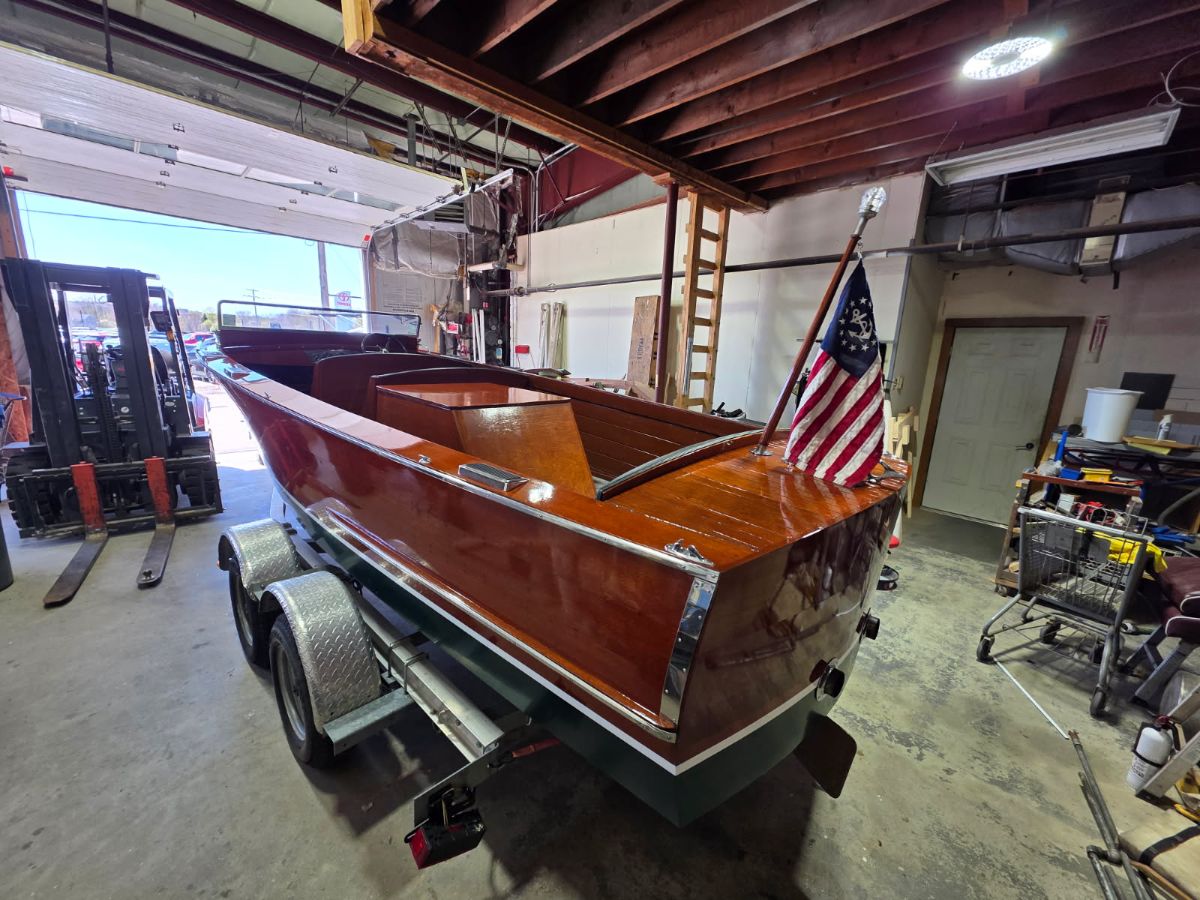 1938 Chris Craft Utility 