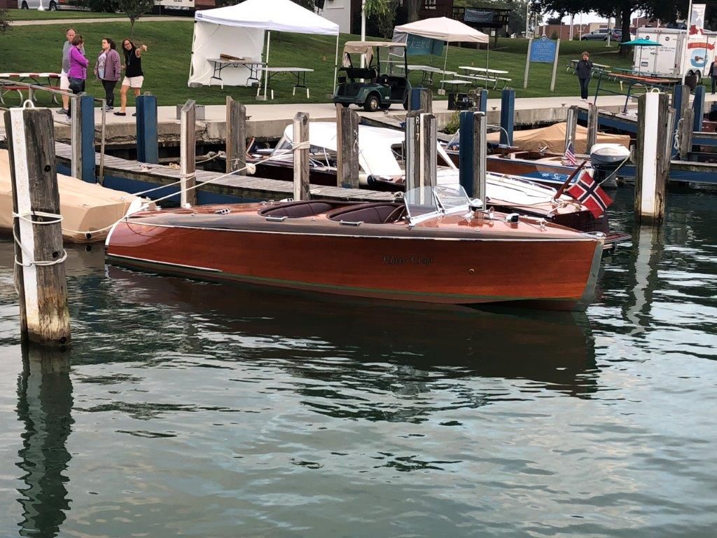 1939 Chris Craft Custom (Barrel Back) - image 6