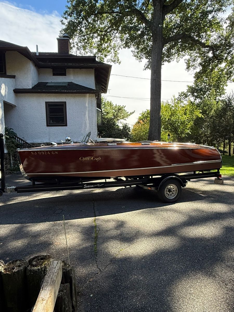 1939 Chris Craft Custom (Barrel Back) - image 3