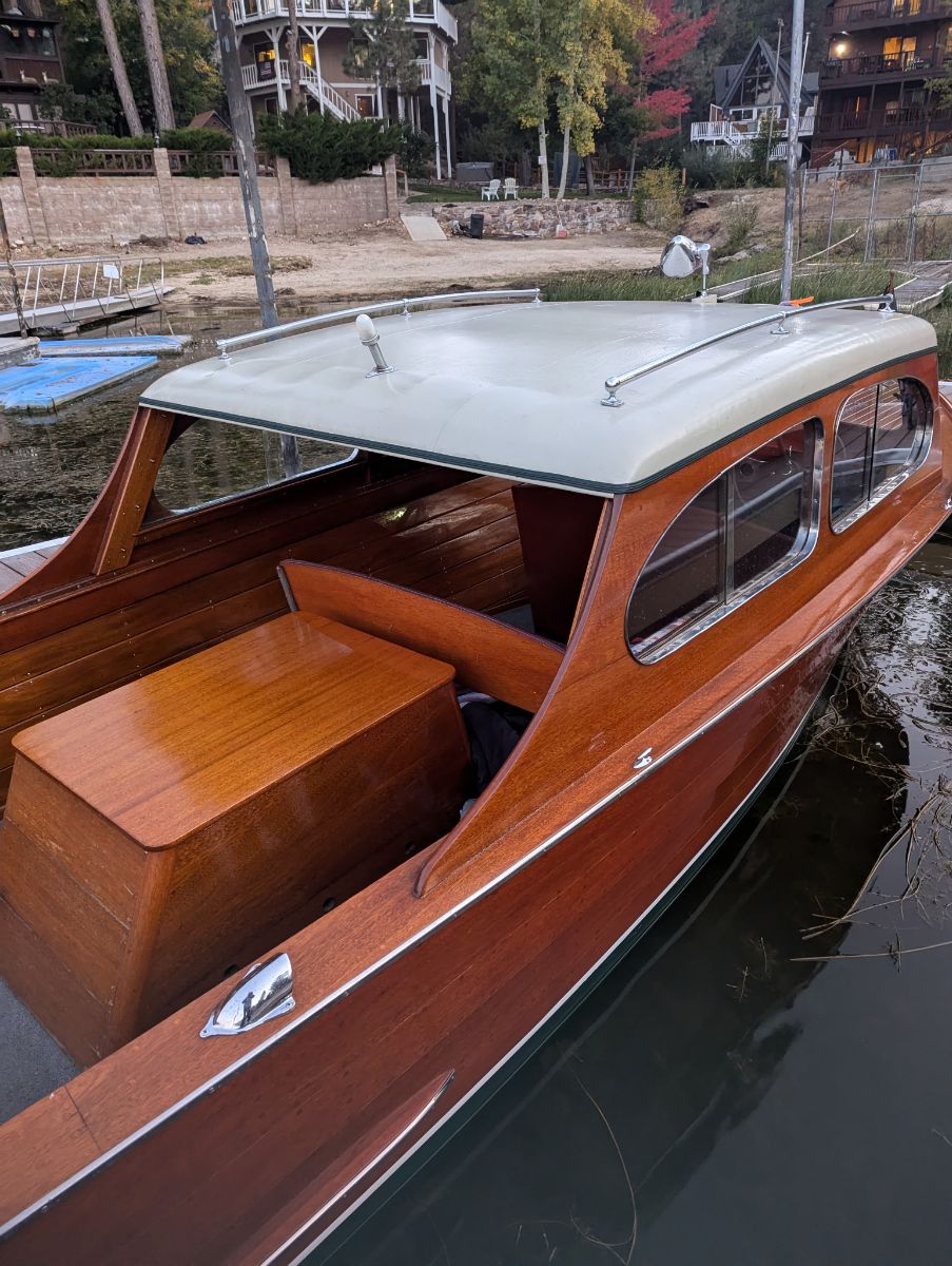 1939 Chris Craft Sedan - image 8