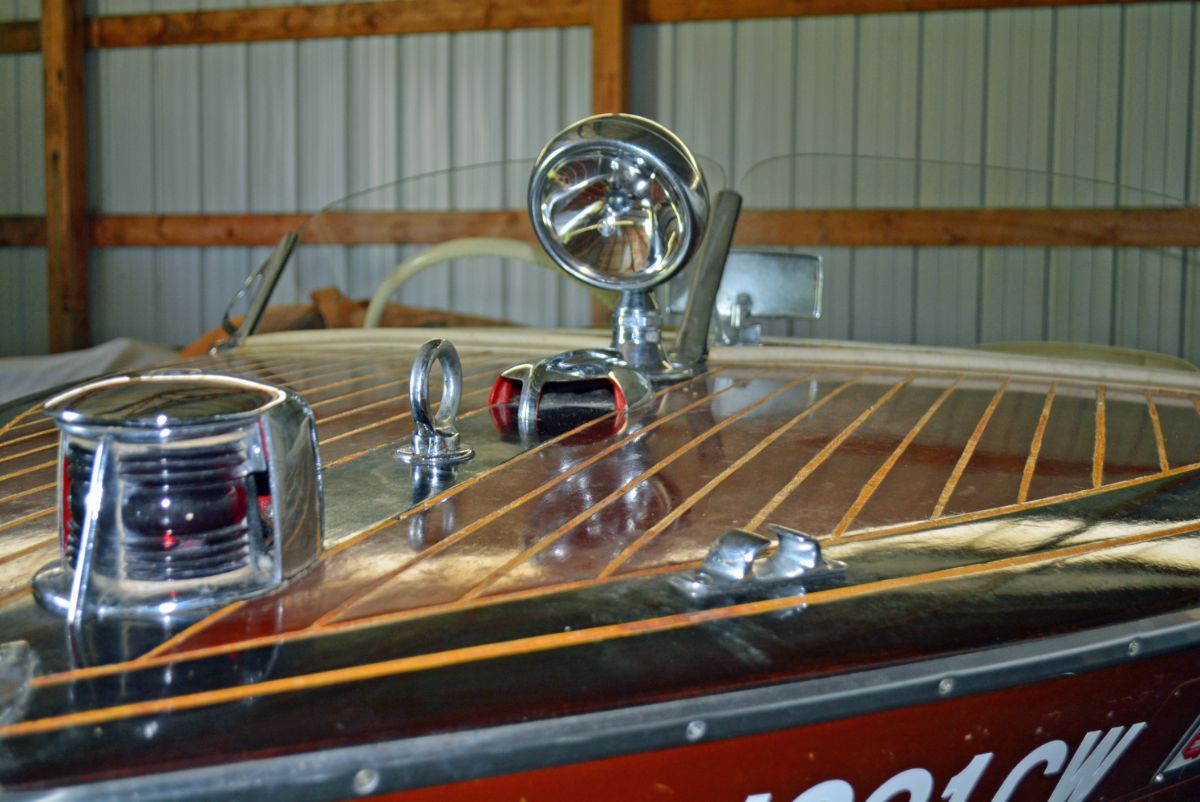 1940 Chris Craft Barrel Back - image 3