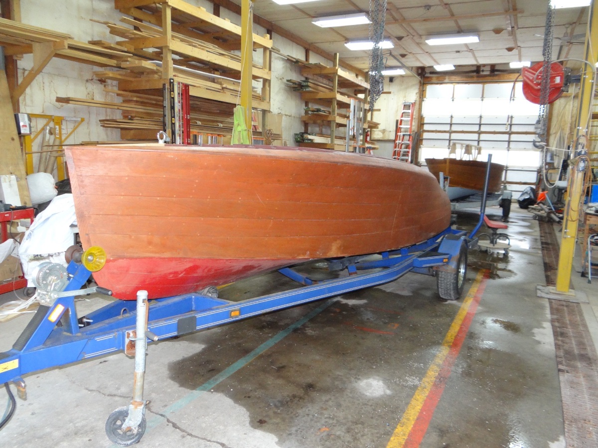 1941 Chris Craft 17' Barrel Back 