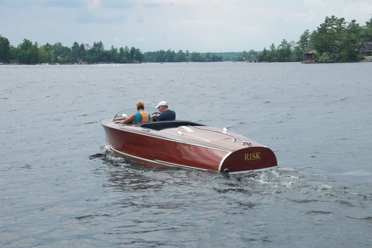 1941 Chris Craft Barrel Back - image 3