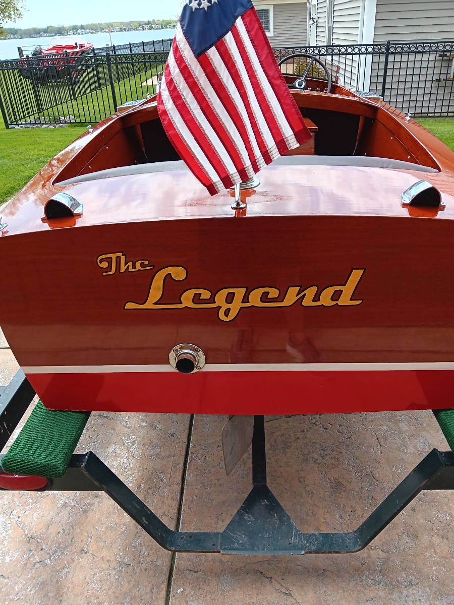 1941 Chris Craft Deluxe Utility - image 5