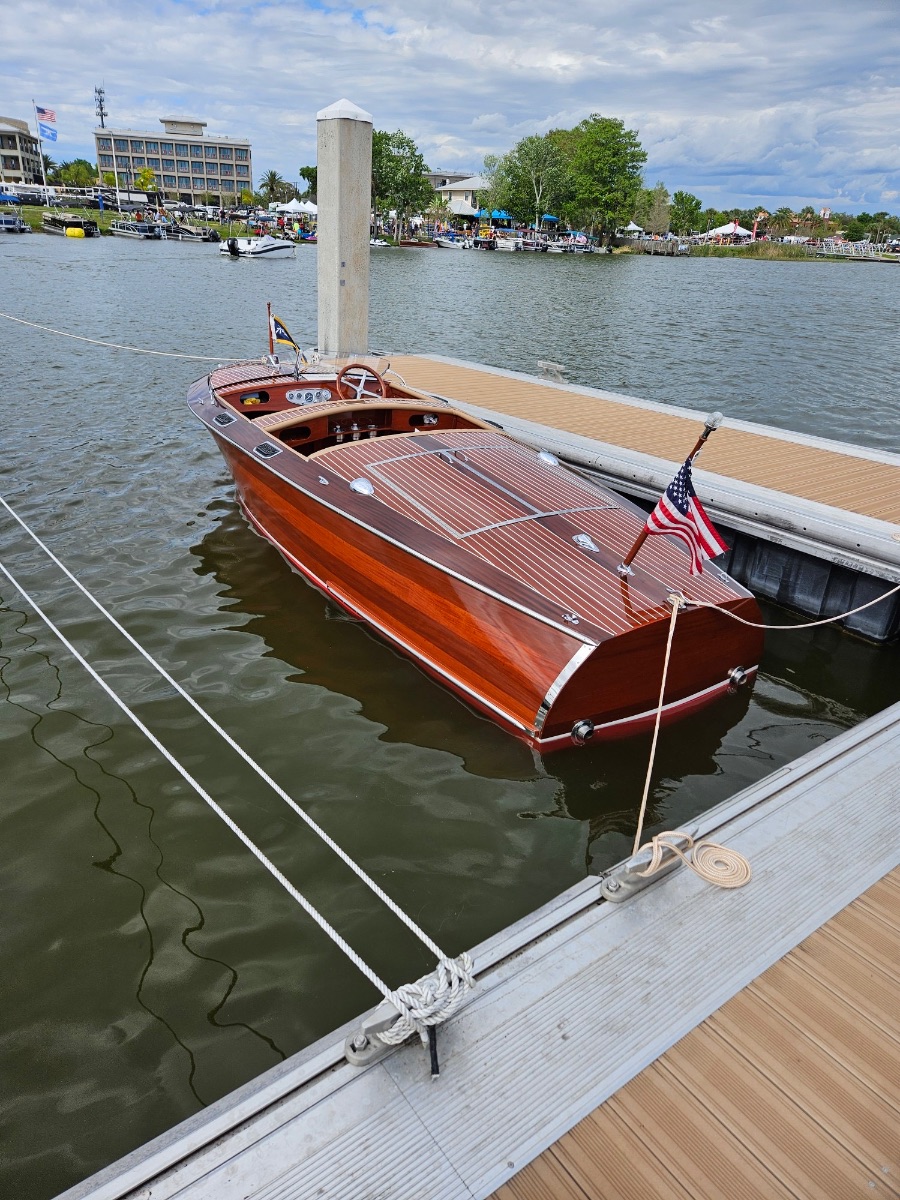 1941 Hacker Runabout  Runabouts - 19.0ft Inboard  in Hartwell, GA