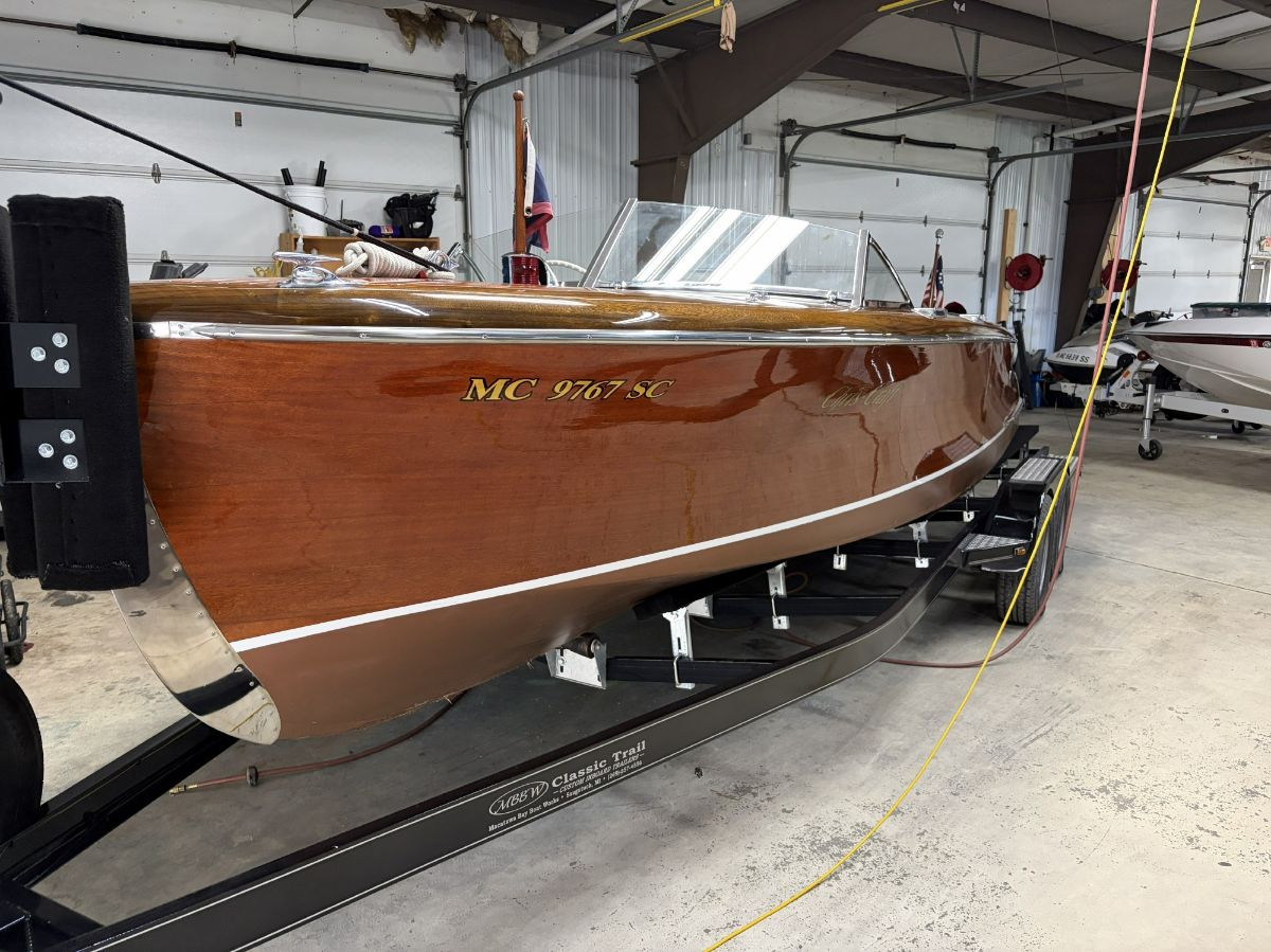 1942 Chris Craft Custom (Barrel Back) - image 8