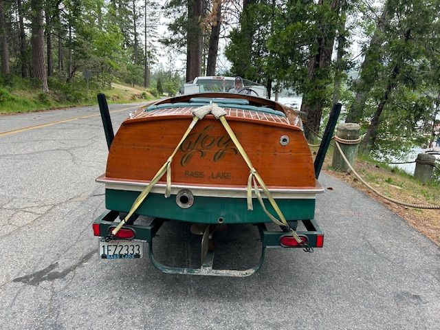 1946 Century Utility - image 4