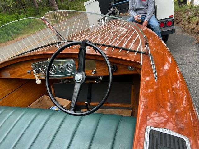 1946 Century Utility - image 9