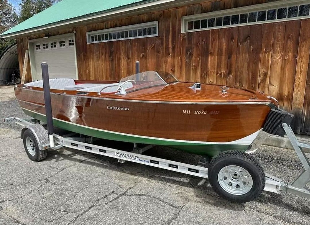 1947 Gar Wood Utility  Utilities - 19.0ft Inboard in Wolfeboro, NH