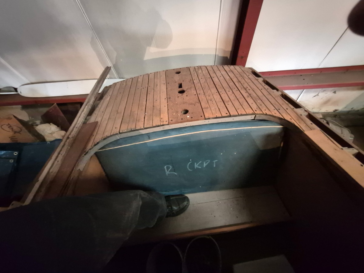 1947 Hacker Triple Cockpit - image 6