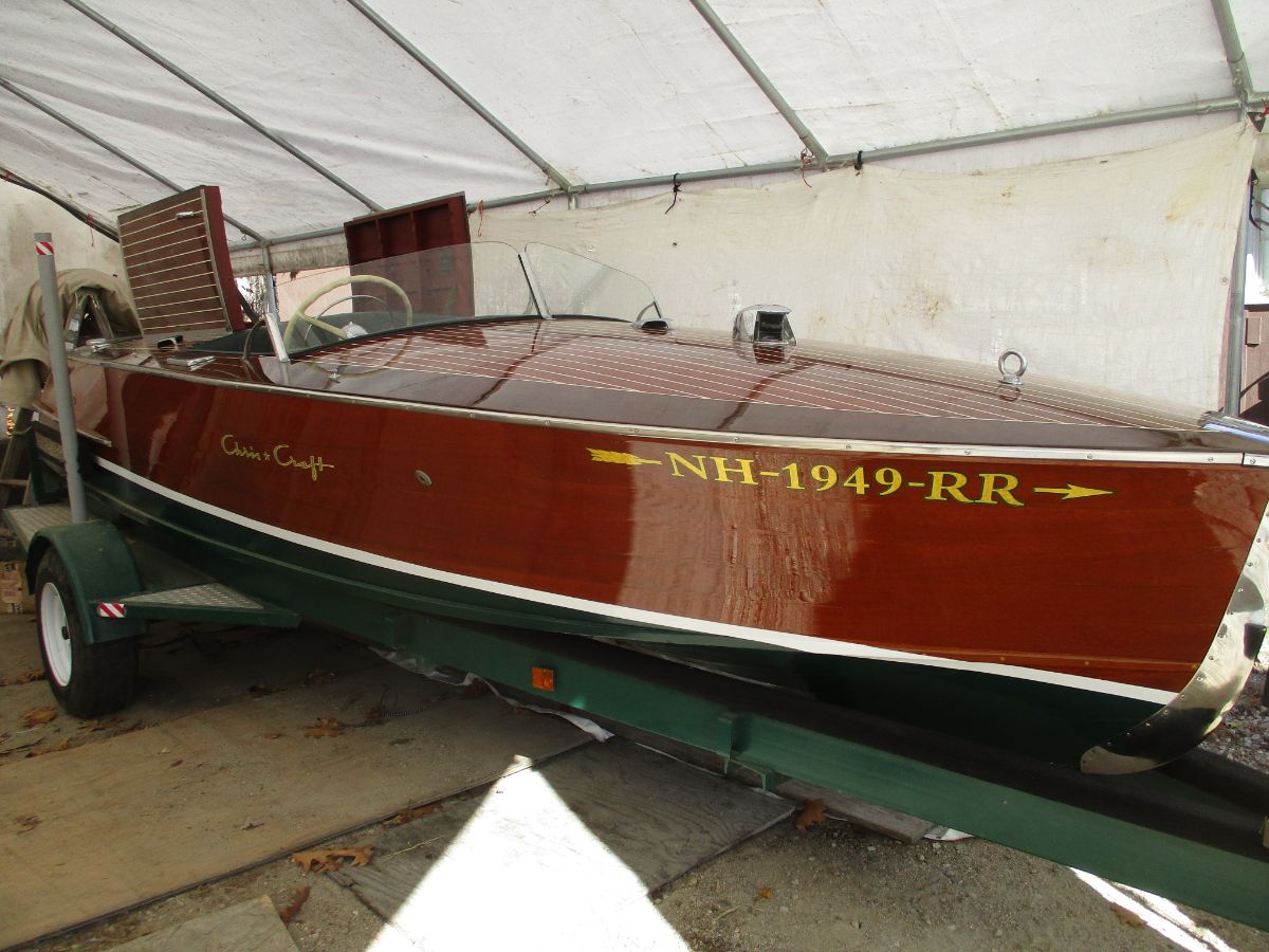 1949 Chris Craft Racing Runabout Runabouts - 19.0ft Inboard in Gilford , NH