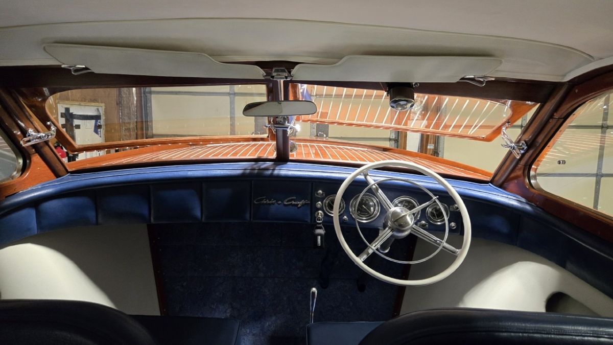 1949 Chris Craft SEDAN  - image 4