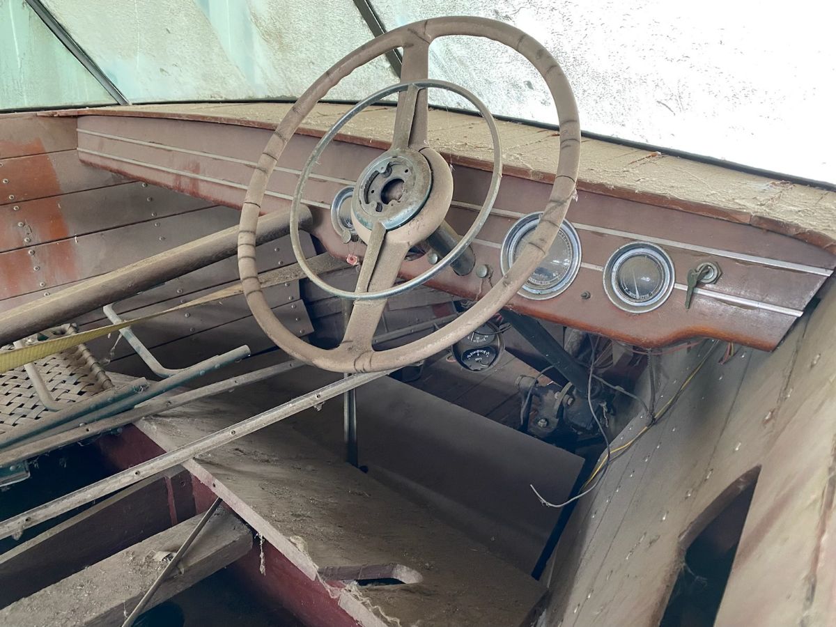 1948 Chris Craft 22 Sportsman - image 5