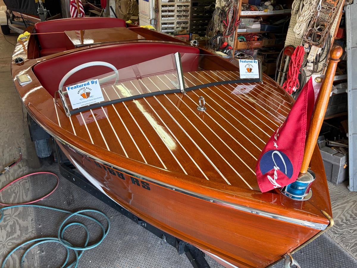 1953 Chris Craft Sportsman Utilities - 17.0ft Inboard  in Toledo, OH