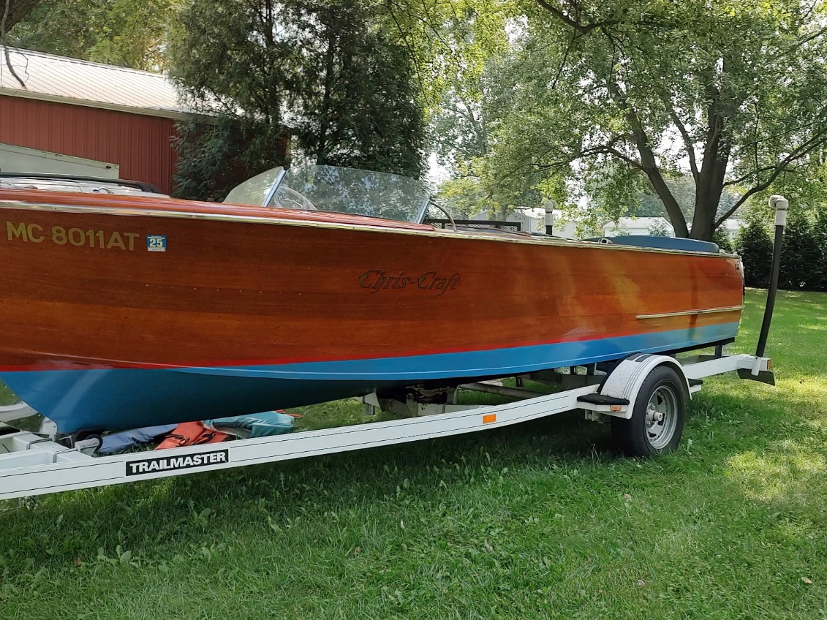 1953 Chris Craft Utility Utilities - 18.0ft Inboard in Lasalle, MI
