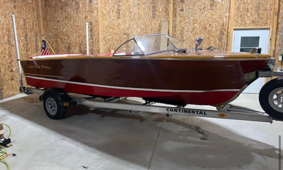 1954 Chris Craft 20' Holiday