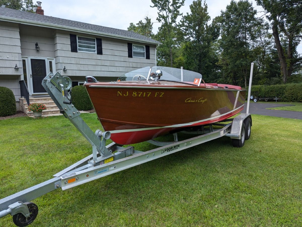 1954 20' Chris Craft Special Sportsman