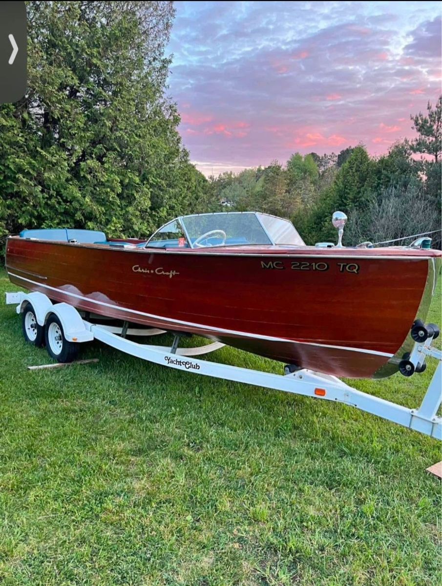 1954 Chris Craft Sportsman Runabouts - 22.0ft Inboard in Addison, MI