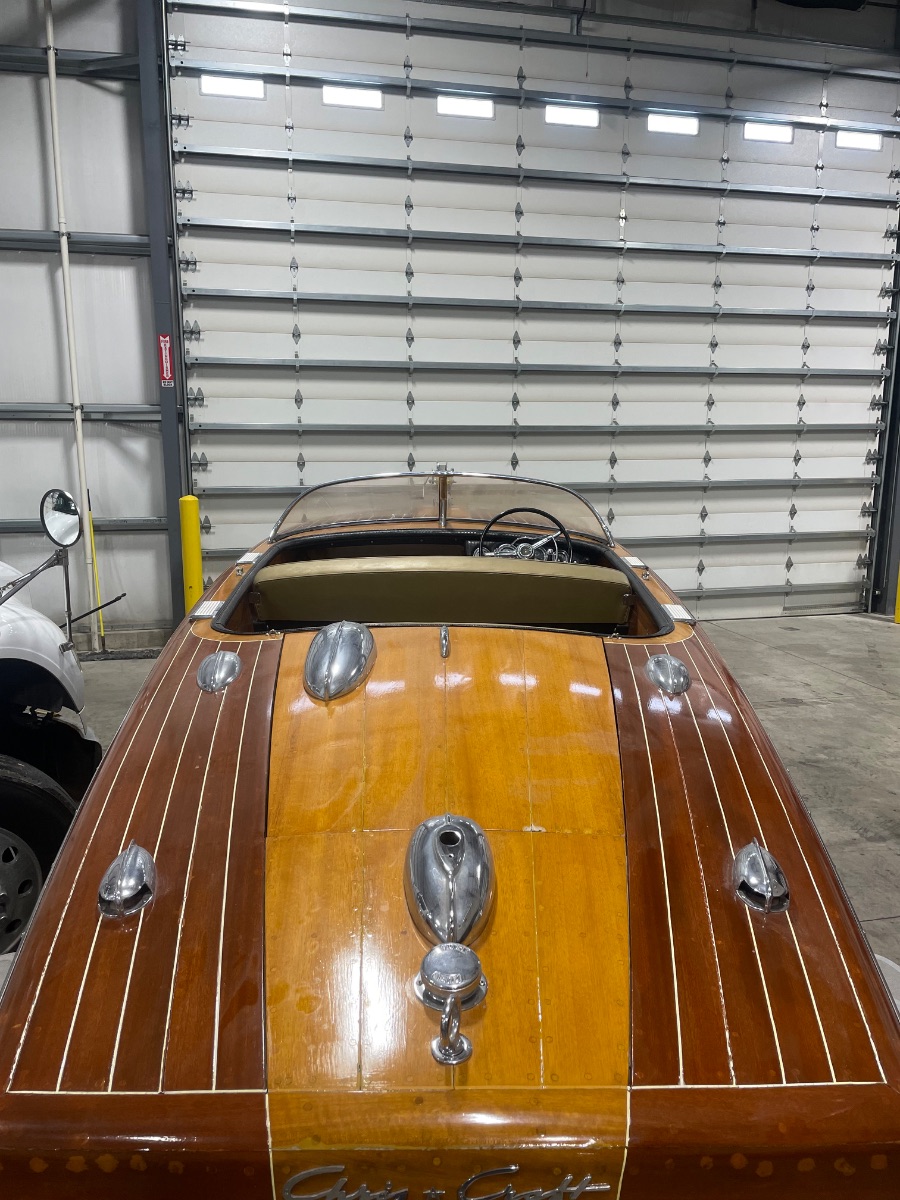 1955 Chris Craft Capri - image 4
