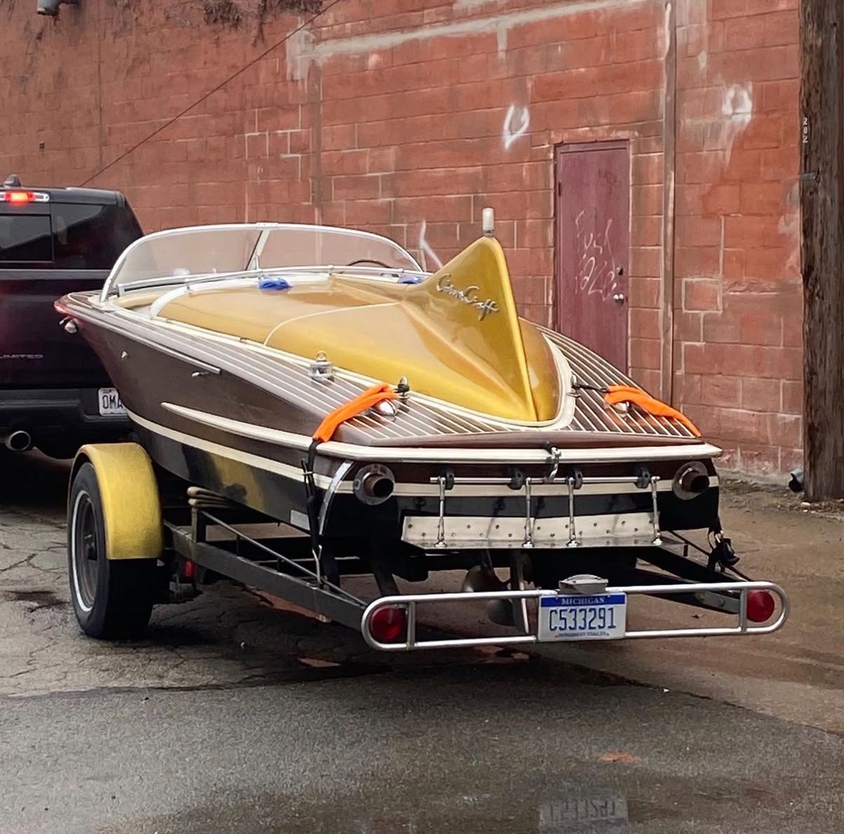1955 Chris Craft Cobra Runabouts - 18.0ft Inboard  in Toledo, OH
