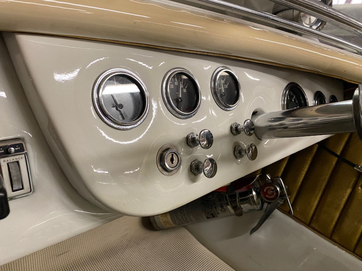 1955 Chris Craft Cobra - image 6