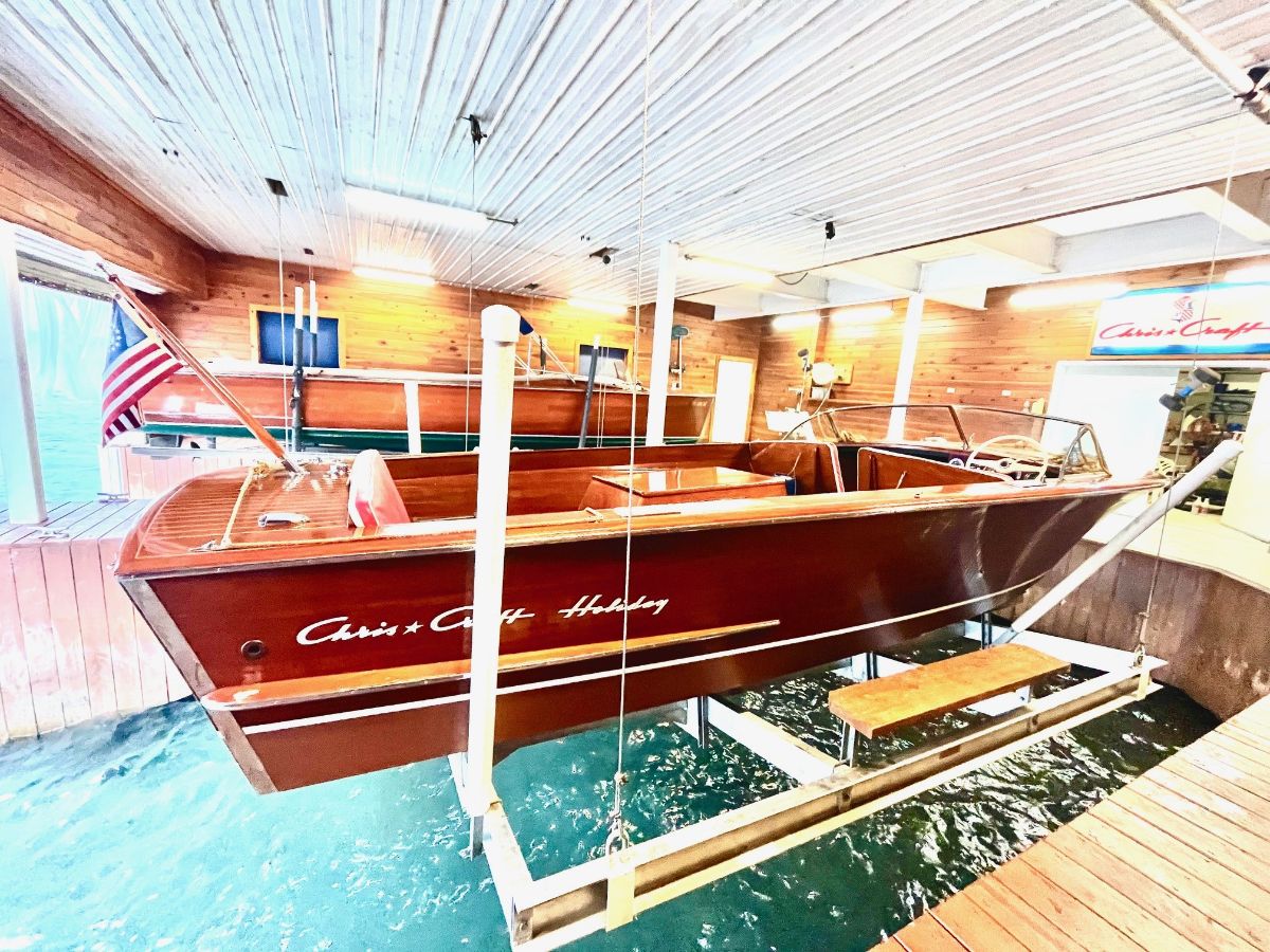 1955 Chris Craft Holiday - image 3