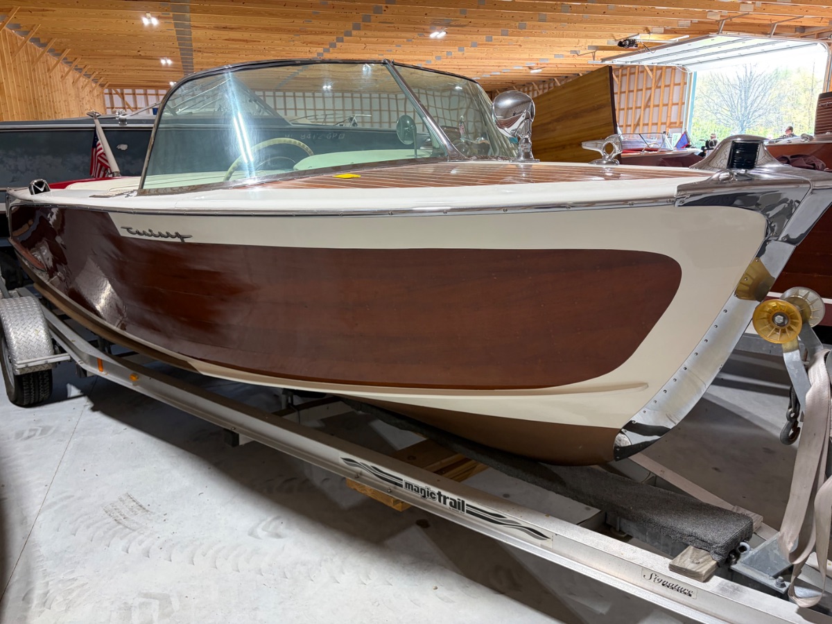 1954 Century Coronado - image 4