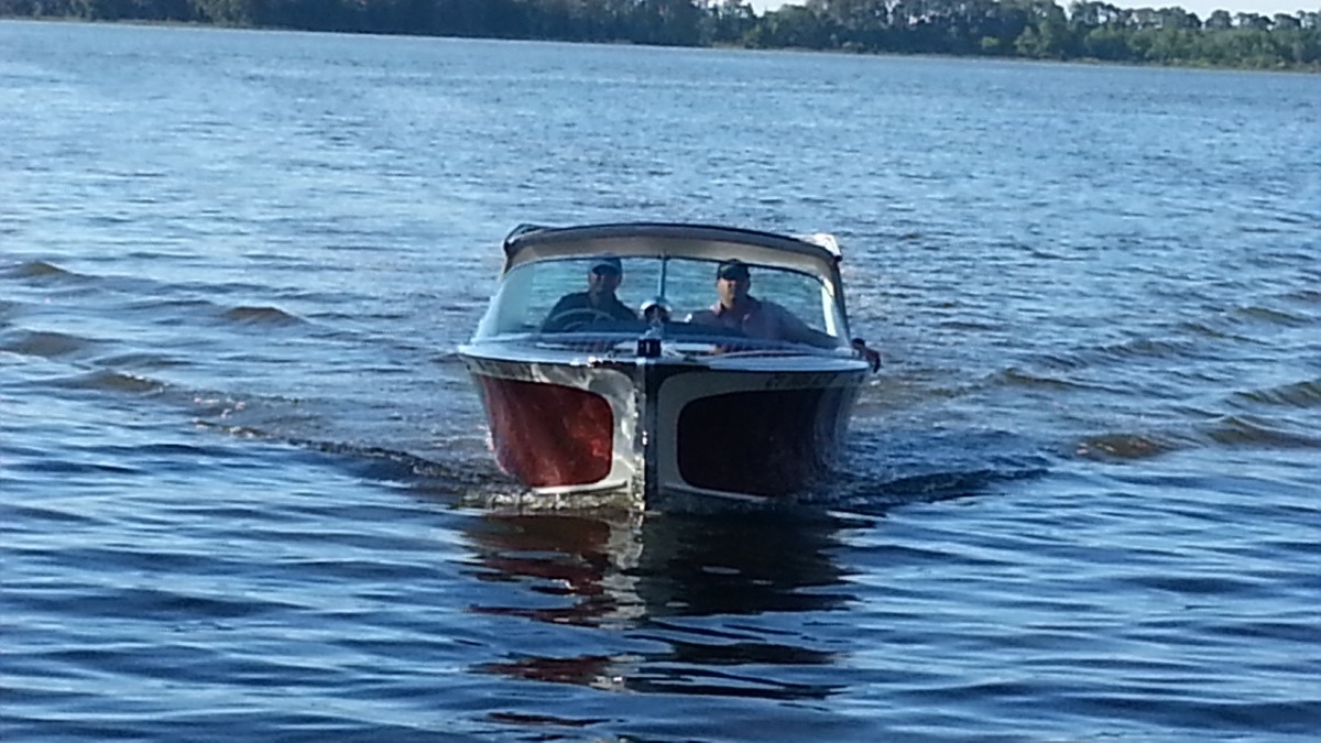 1956 Century Coronado Utilities - 20.0ft Inboard in Mount Dora, Florida