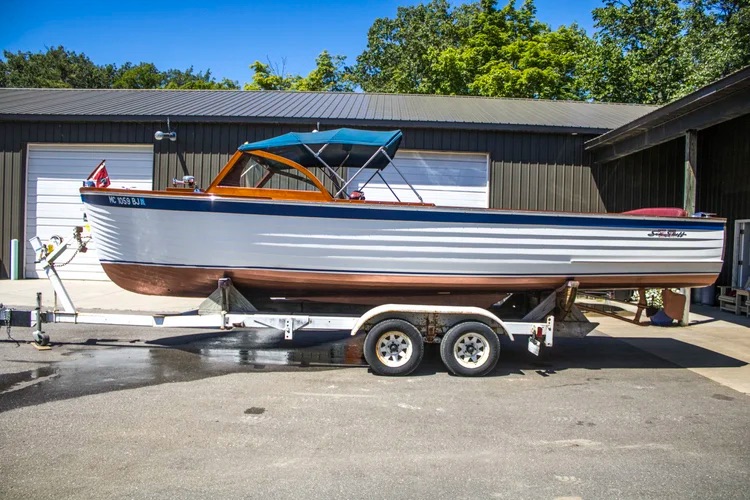 1956 26’ Chris Craft Sea Skiff