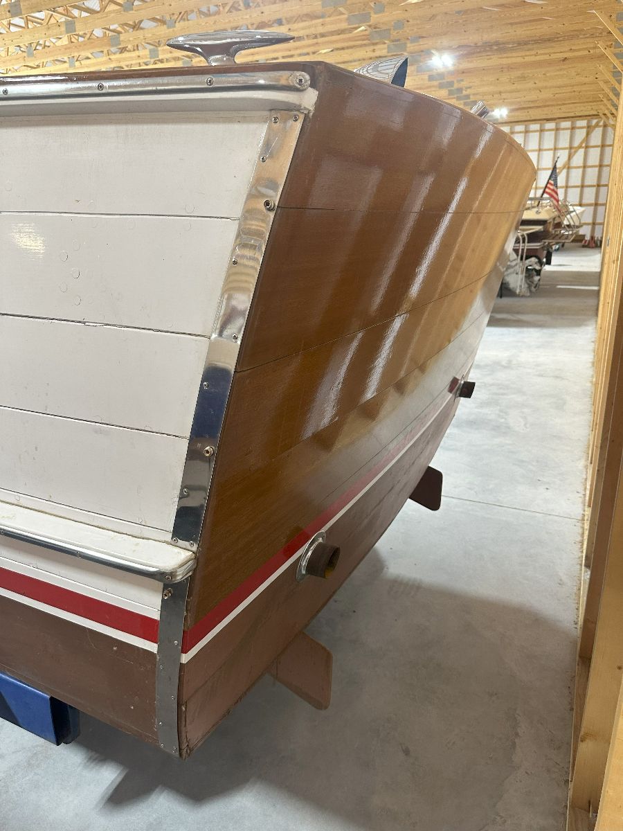 1957 Chris Craft 26' Sports Express - image 8