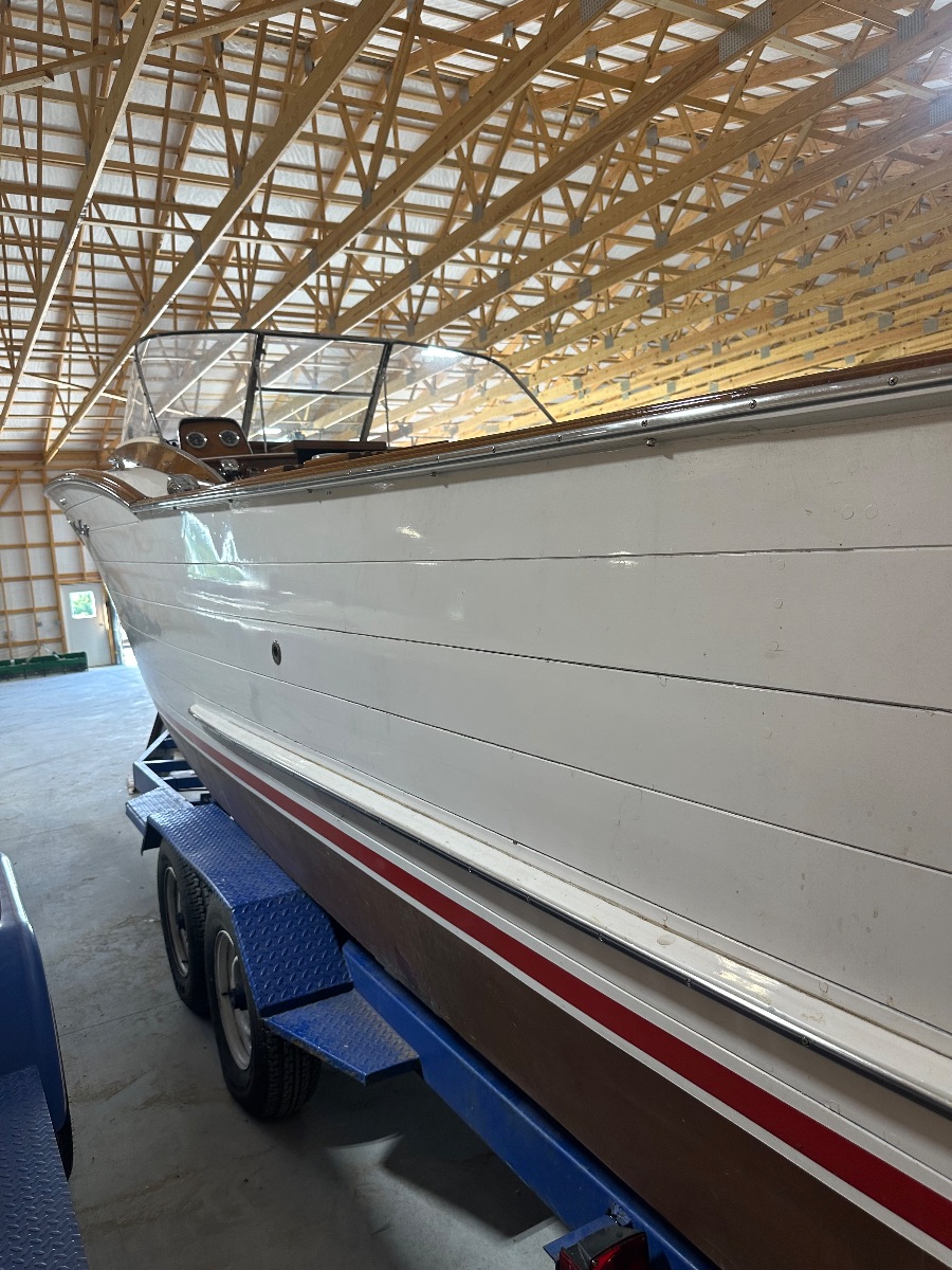 1957 Chris Craft Sports Express  - image 9