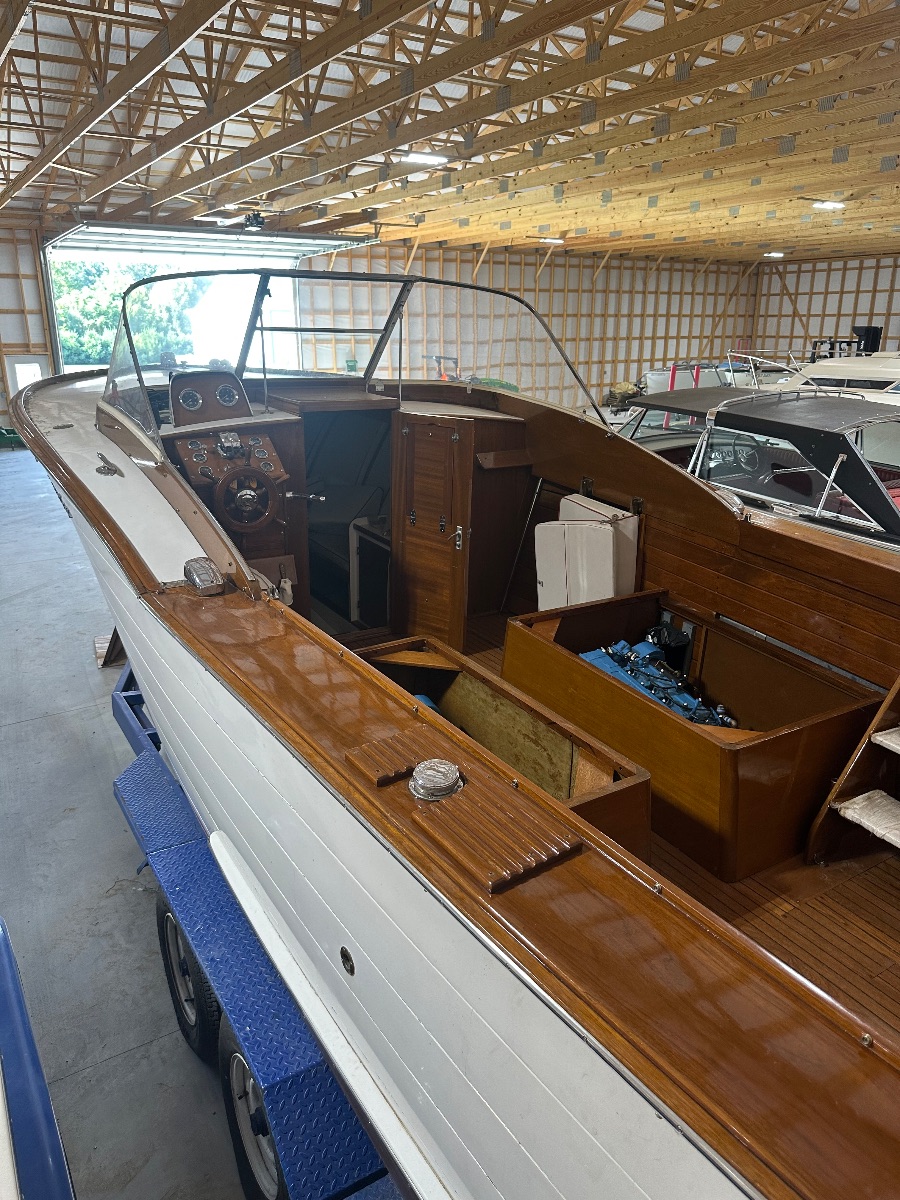 1957 Chris Craft Sports Express  - image 3