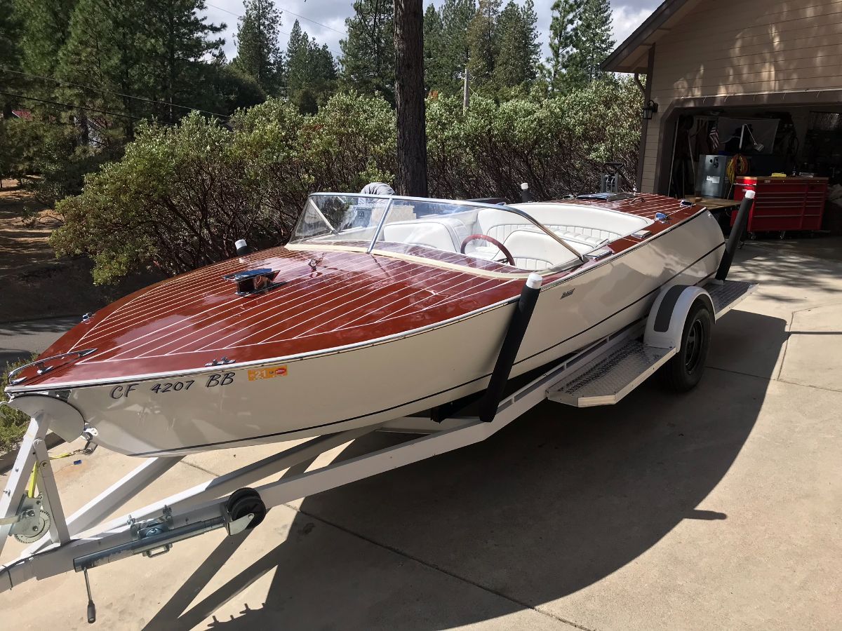 1959 Other 19' 6" Runabout Runabouts - 19.0ft inboard V drive in Clovis, CA