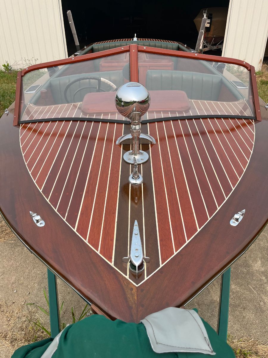 1959 Century Resorter Utilities - 19.0ft Inboard in Fort Wayne, IN