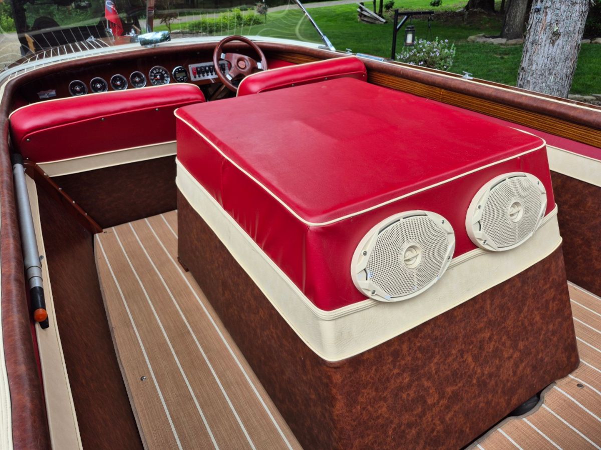 1959 Chris Craft Continental - image 8