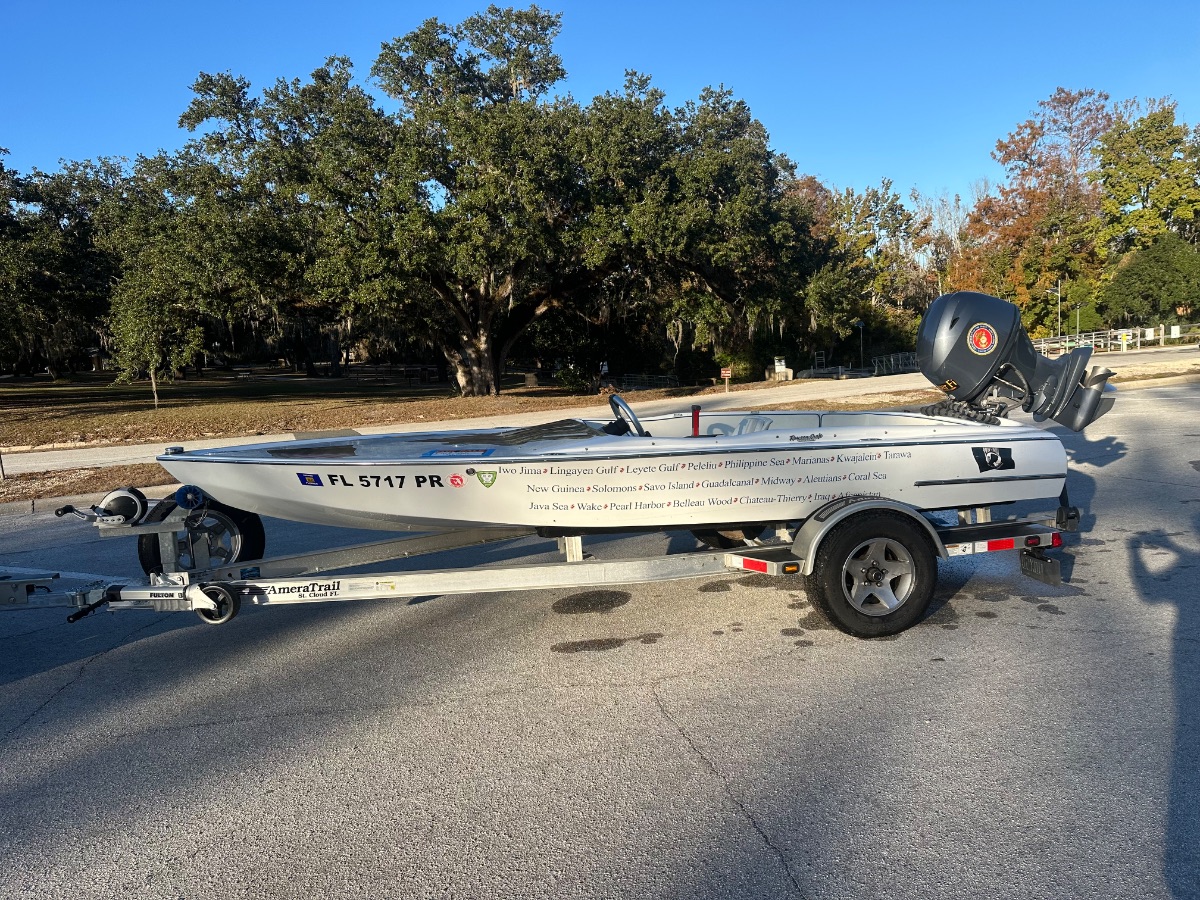 1960 Rayson Craft Rayson Craft Racer Classic Glass - 16.0ft Outboard  in The Villages , FL