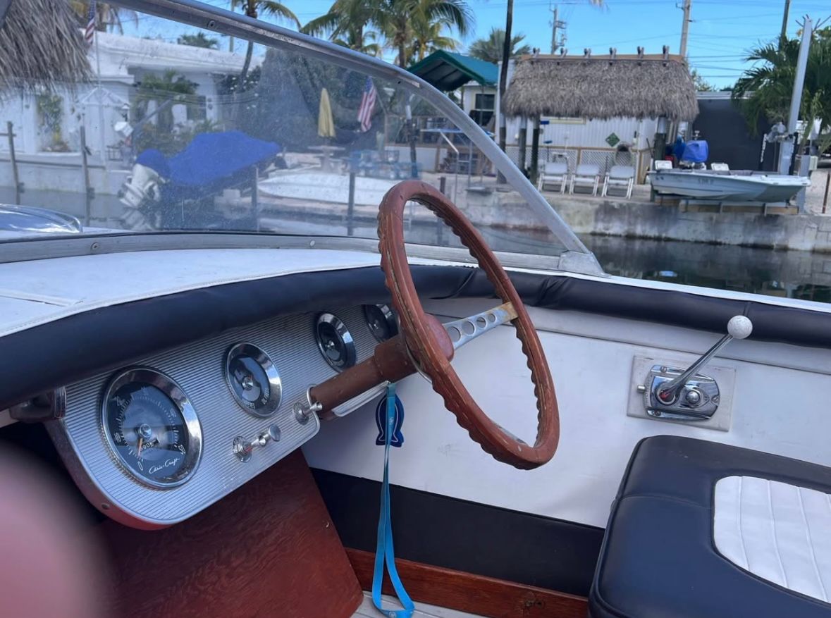 1963 Chris Craft Holiday - image 3