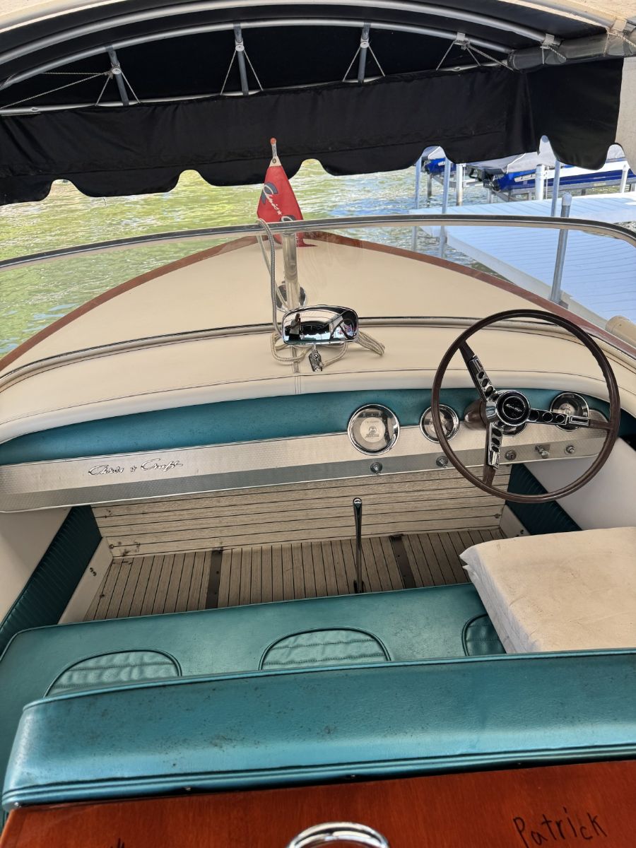 1964 Chris Craft Ski Boat - image 5