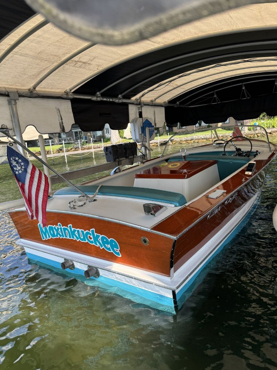 1964 Chris Craft Ski Boat - image 7