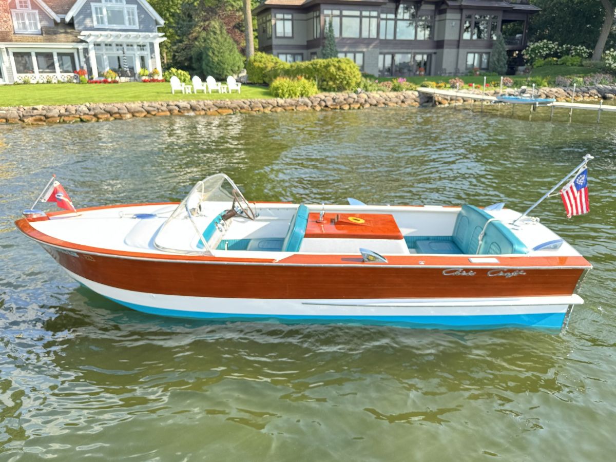 1964 Chris Craft Ski Boat - image 3