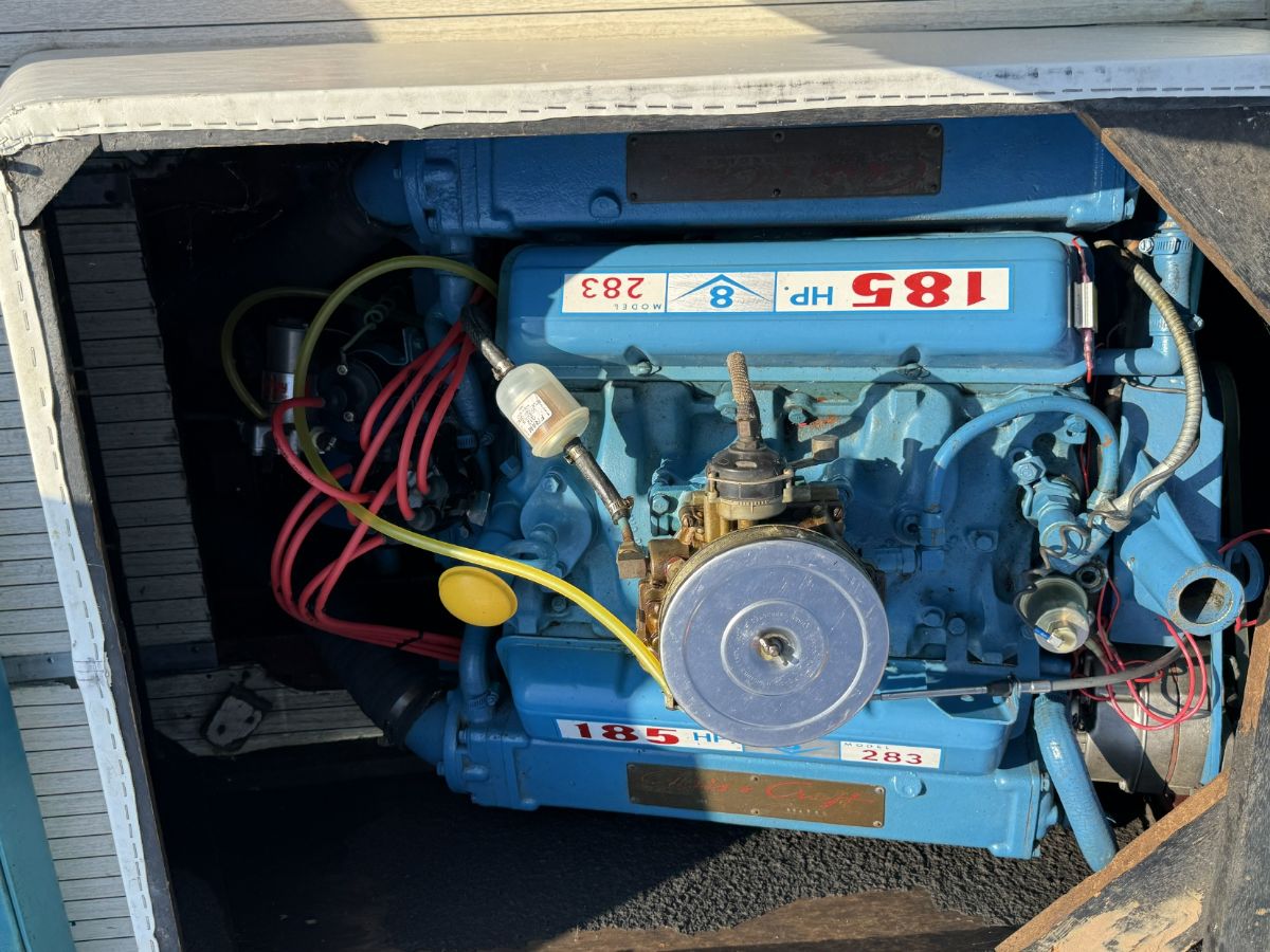 1964 Chris Craft Ski Boat - image 6