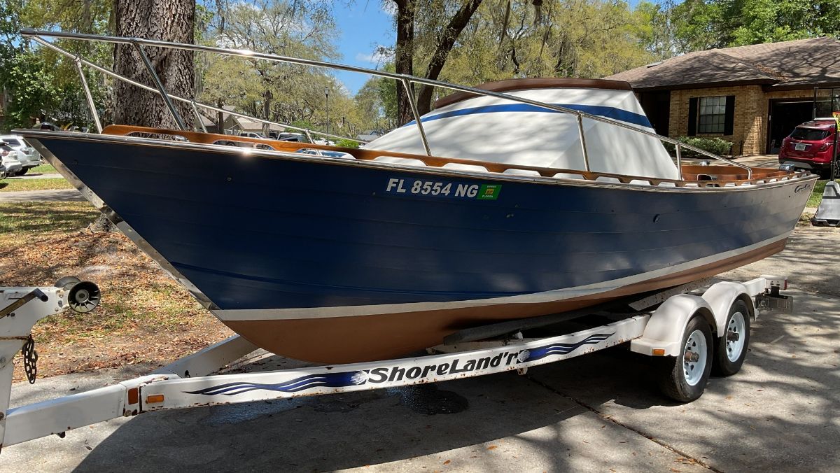1966 Chris Craft Cavalier Utilities - 22.0ft Inboard in Jacksonville, FL