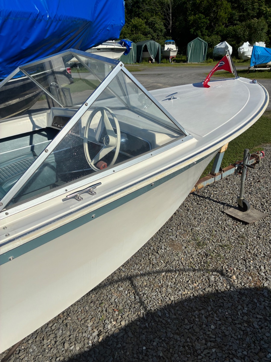 1967 Chris Craft Corsair - image 8